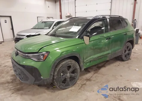 2025 Volkswagen Taos 1.5T Se Black из США, поврежденный, VIN 3VV2C7B25SM030135